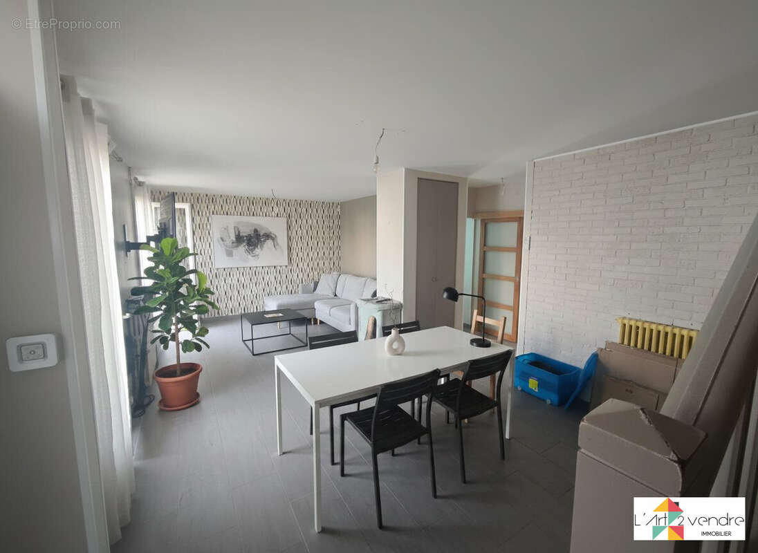 Maison 116 m² à Aulnay-Sous-Bois  - photo 7