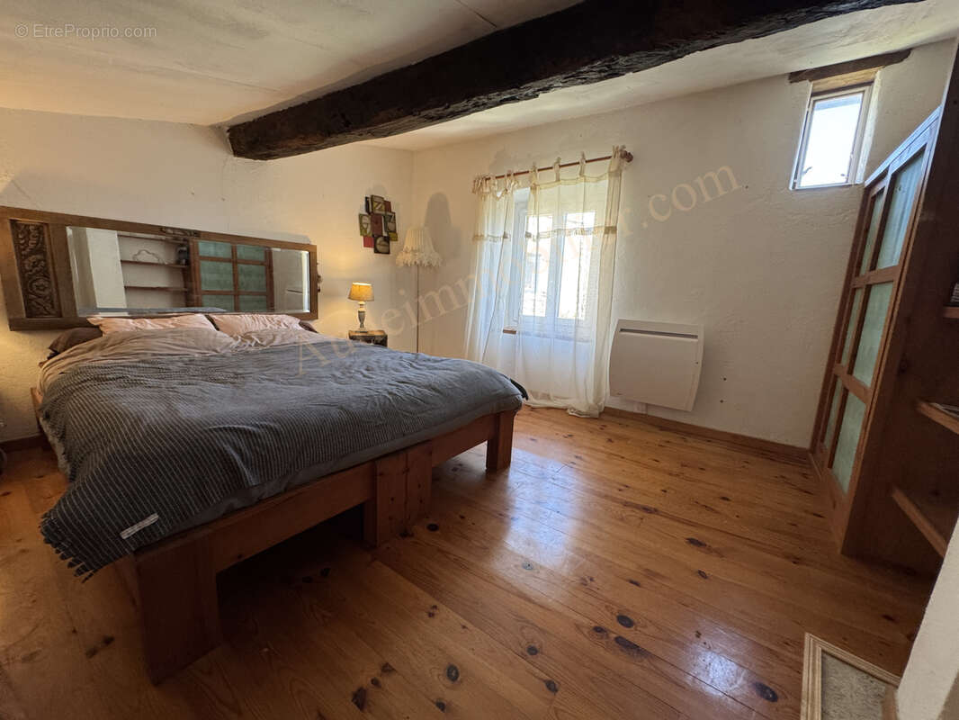 Maison à SAINT-HILAIRE