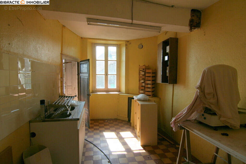 Maison à CHARBONNAT