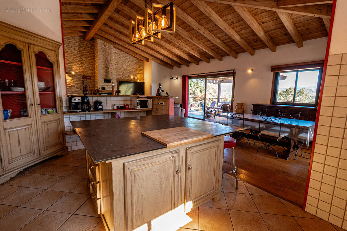 Maison à SOTTA