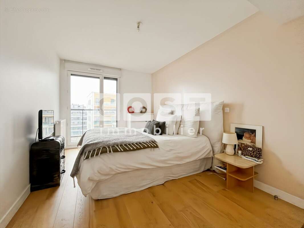 Appartement à GENNEVILLIERS