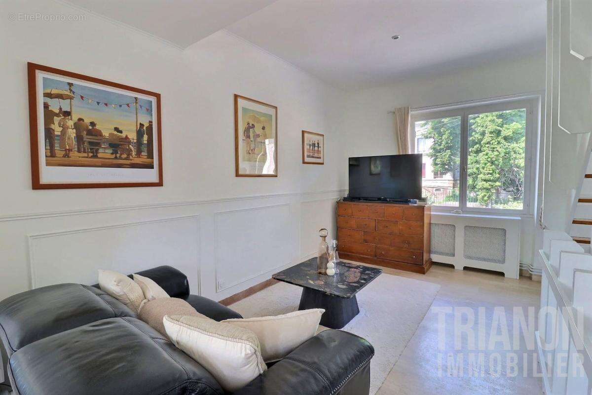 Appartement à MEULAN