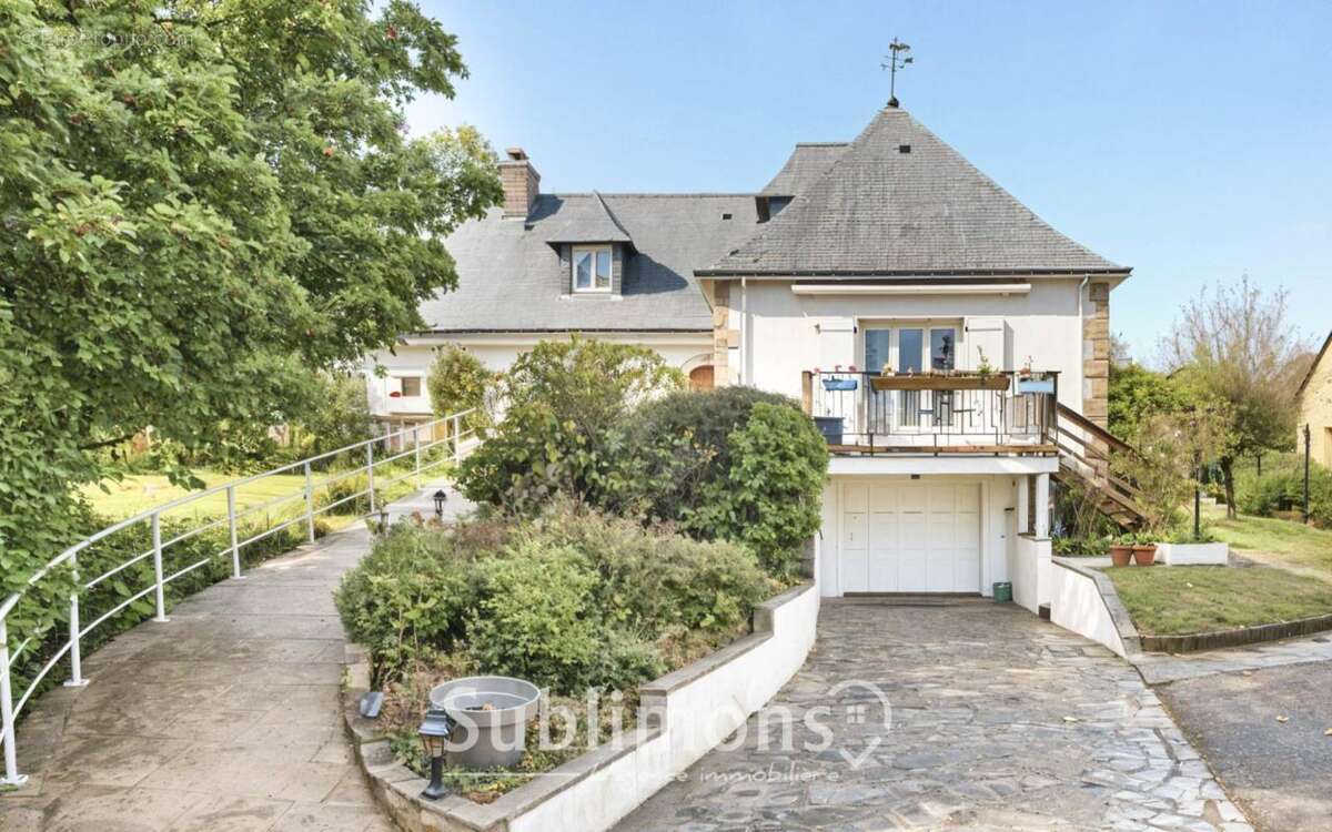 Maison à PLOERMEL