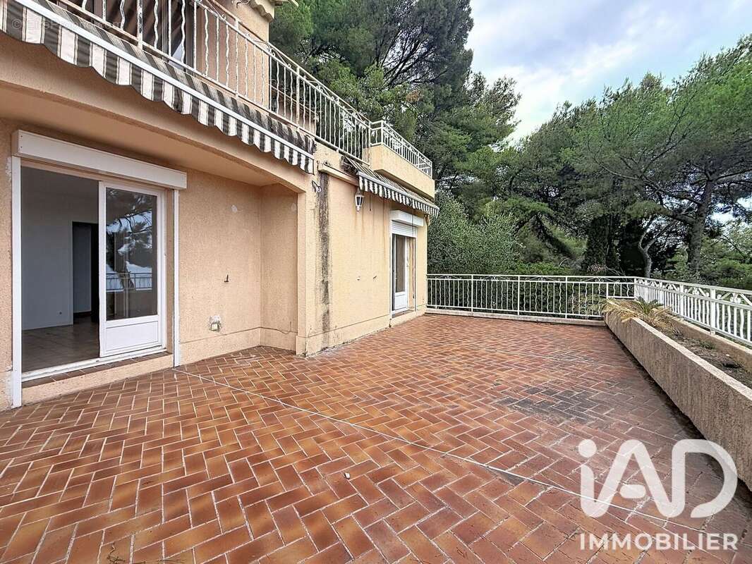 Photo 2 - Maison à ROQUEBRUNE-CAP-MARTIN