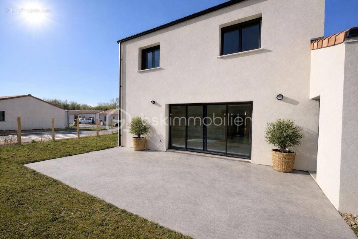 Maison à MOUILLERON-LE-CAPTIF
