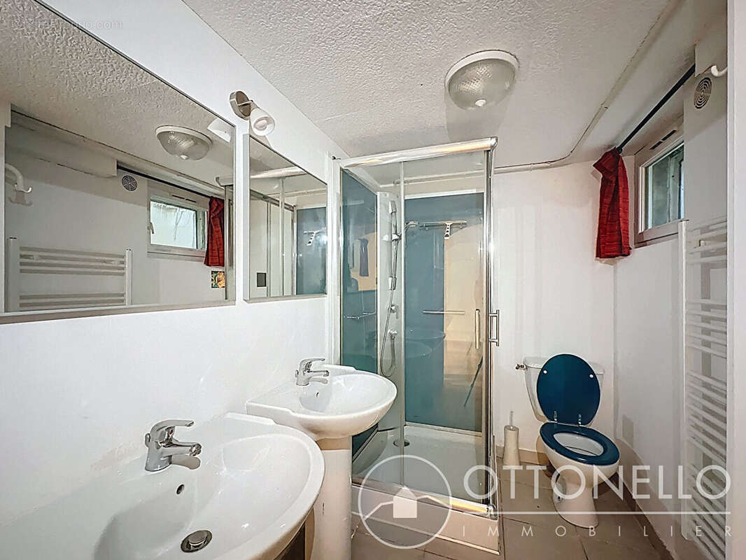 Maison à ROQUEBRUNE-SUR-ARGENS