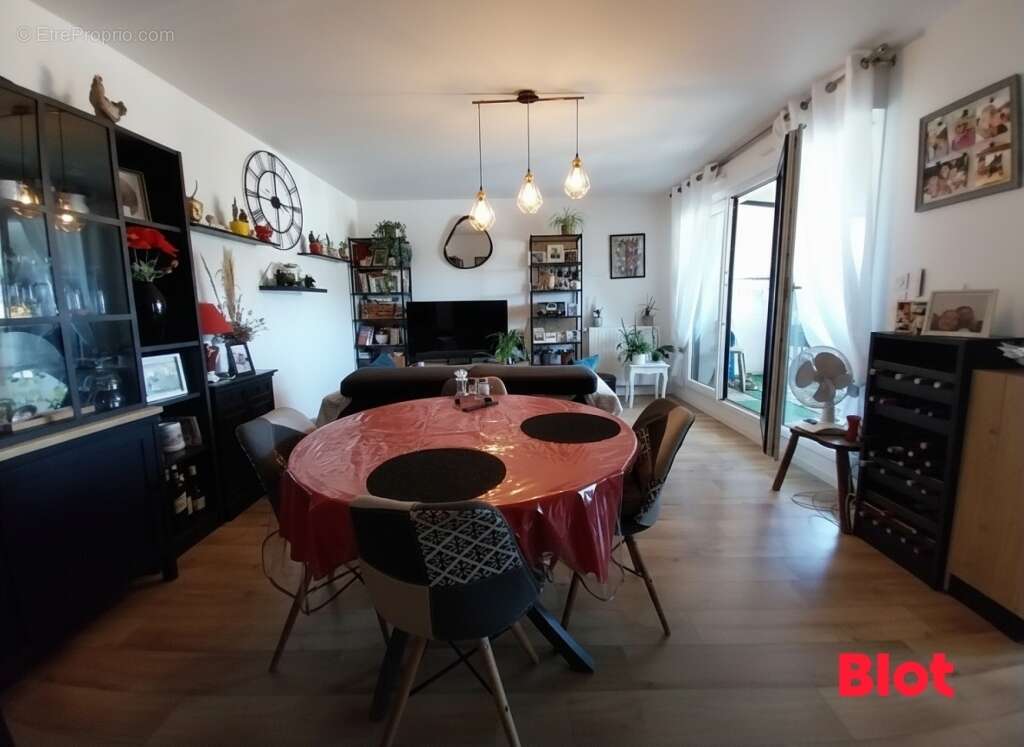 Appartement 45 m² à Saint-Meloir-Des-Ondes  - photo 2