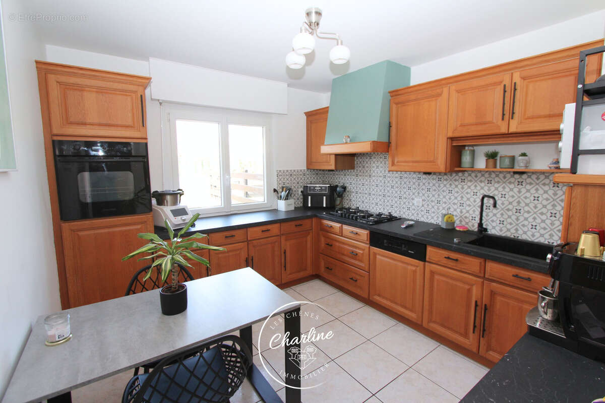 Maison à MONTOIS-LA-MONTAGNE