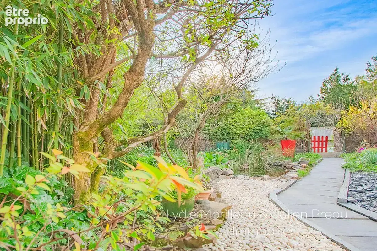 Maison de caractère  rezé -107 m² - jardin arboré - photo 10
