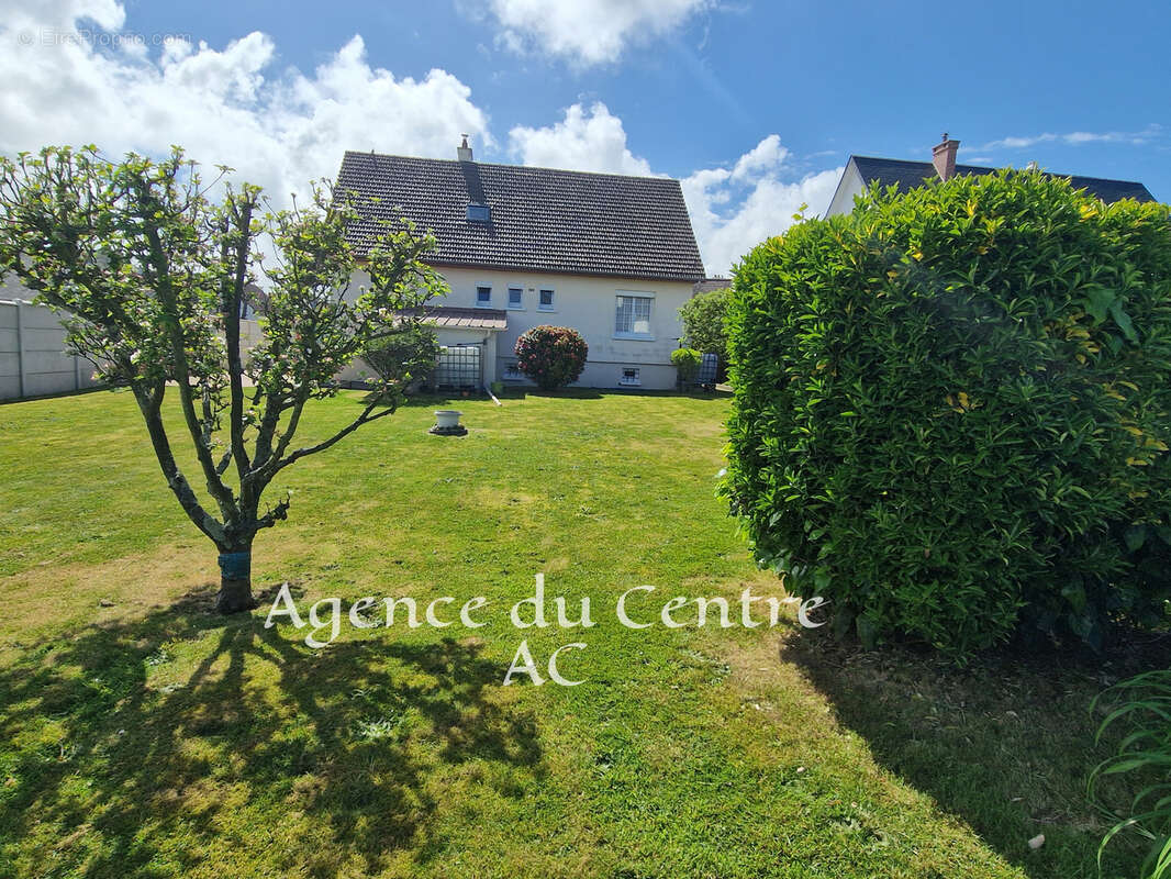 Maison à SAINT-LEONARD