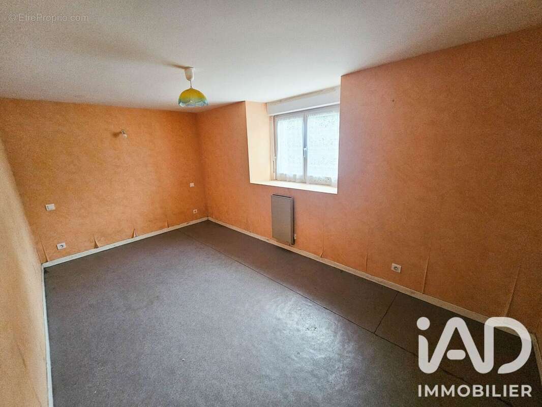 Photo 9 - Maison à MENEAC