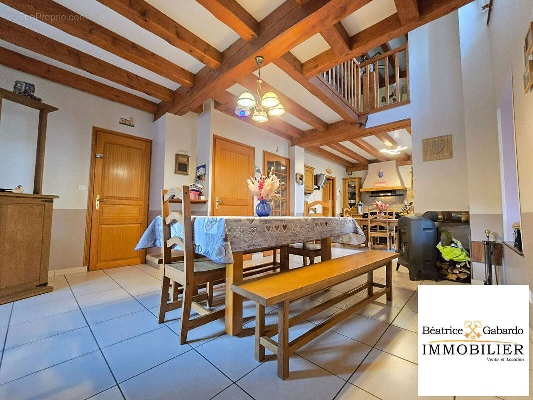 Maison Lamure Sur Azergues 6 pièce(s) 137 m2 - photo 5