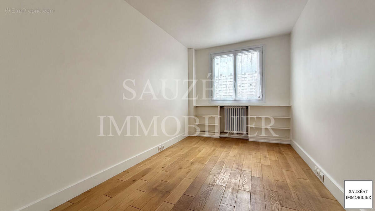 Appartement à BAGNEUX