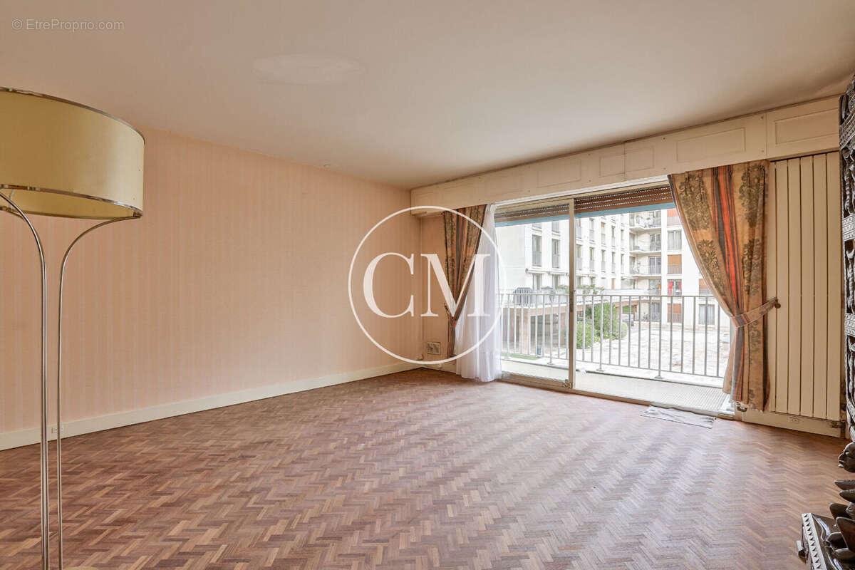 Appartement à VERSAILLES