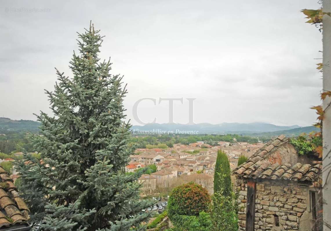 Maison à VAISON-LA-ROMAINE