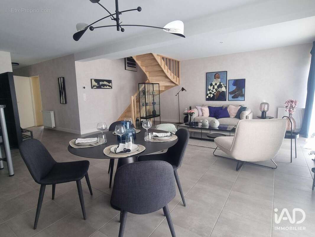 Photo 5 - Maison à LA JARRIE
