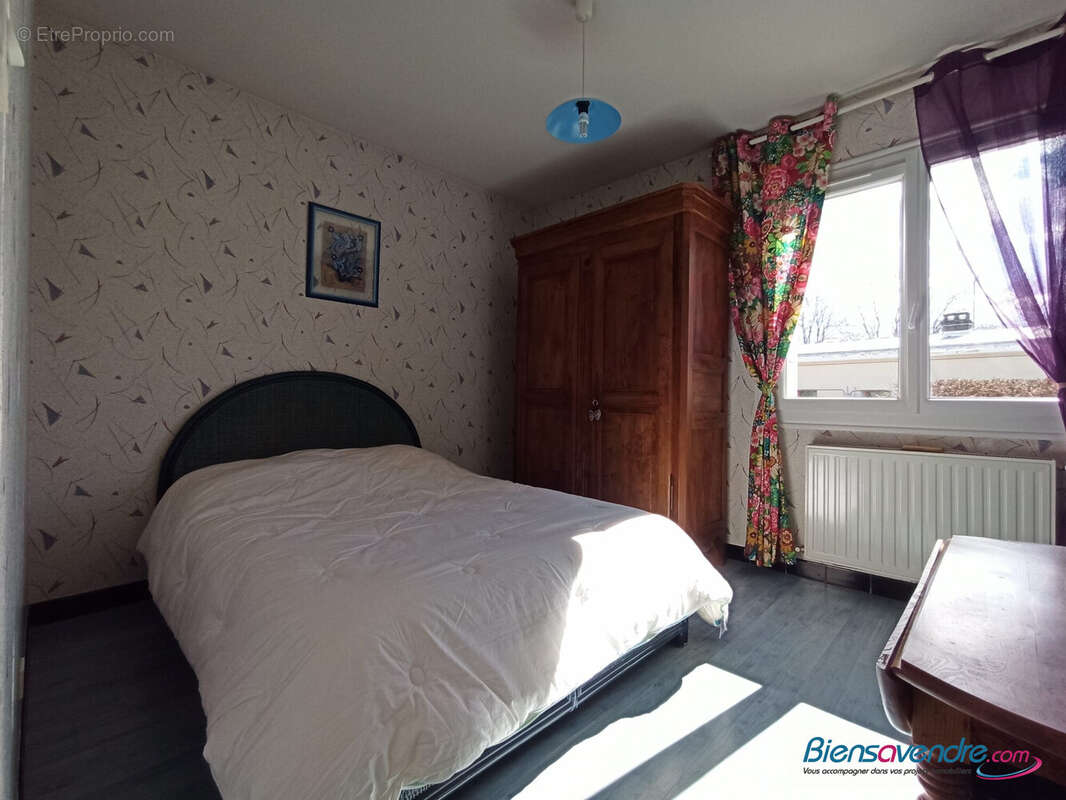 Maison à CHATELLERAULT