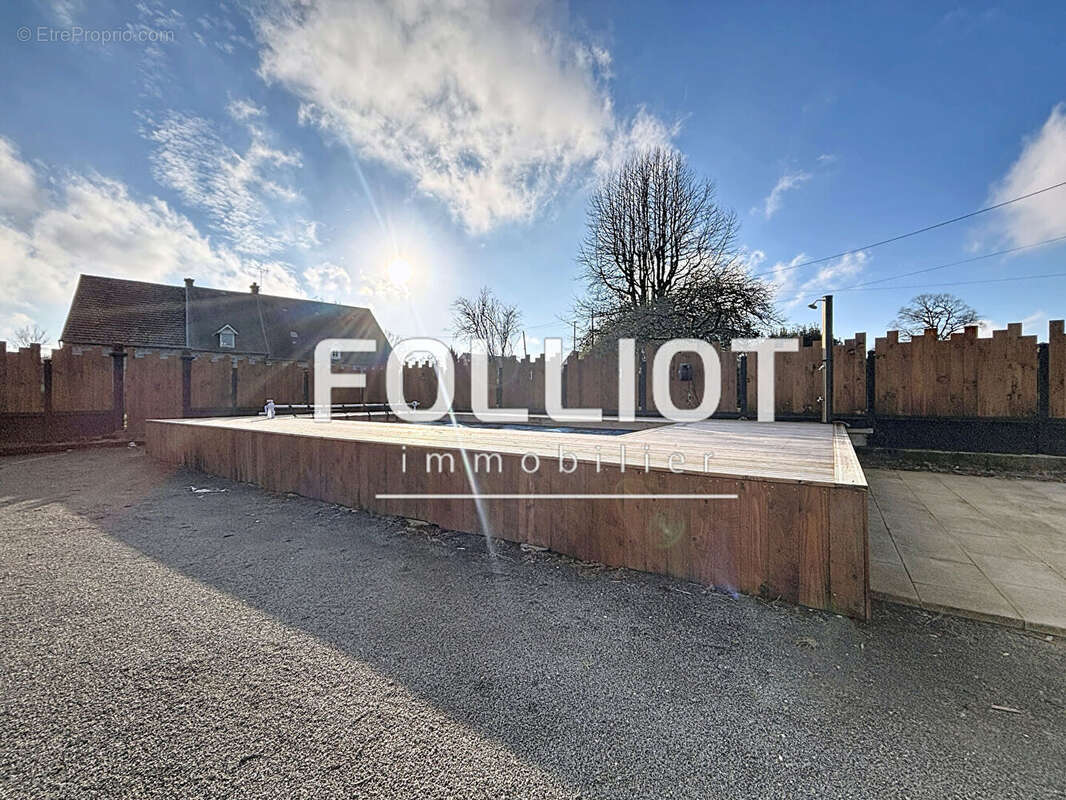 Maison à SAINT-SAUVEUR-LA-POMMERAYE