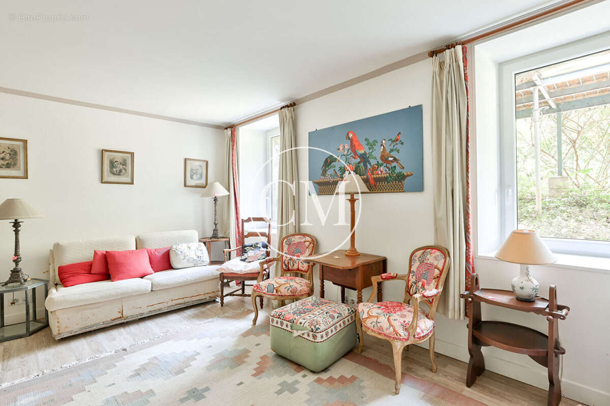 Appartement à VERSAILLES