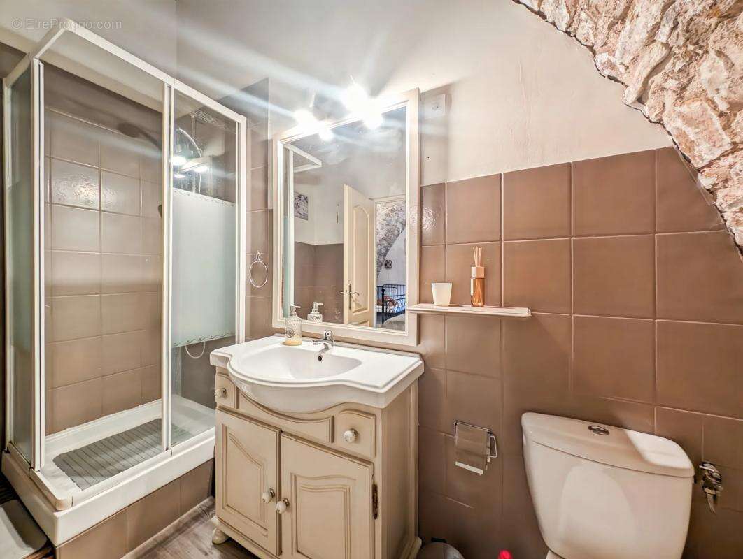 Maison à SAINT-BEAUZELY