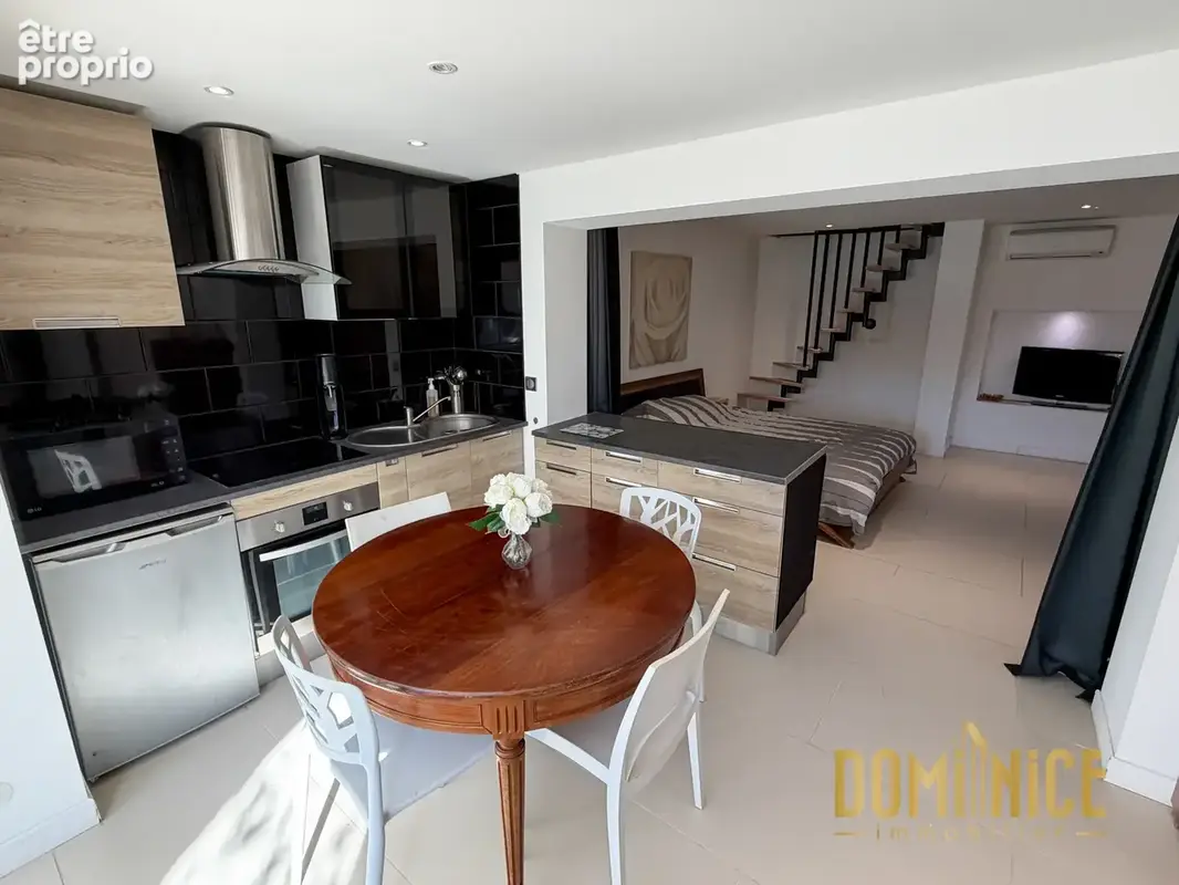 Cagnes-sur-Mer Les Collettes   Villa 233 m2, piscine à débordement, vue mer et espace bien-être - photo 31