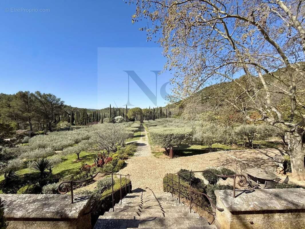 Maison à AIX-EN-PROVENCE