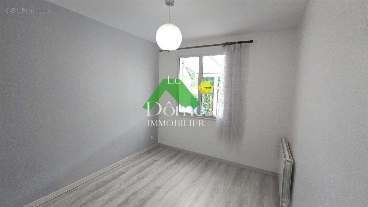 Maison à ESCHES