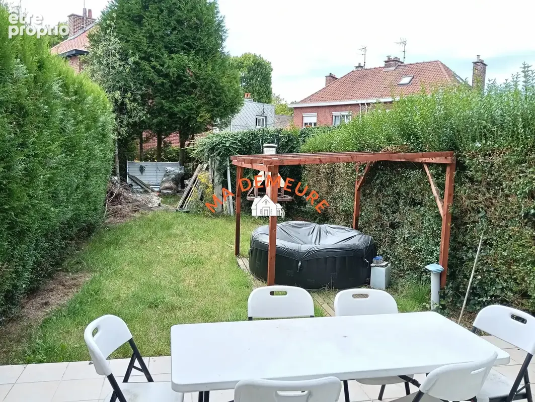 Maison 92 m² à Roubaix  - photo 5