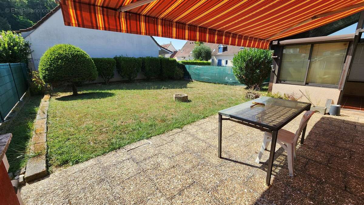 MAZERES LEZONS, A VENDRE Maison 122 m² sur 453 m² de terrain, garage, carport - photo 2