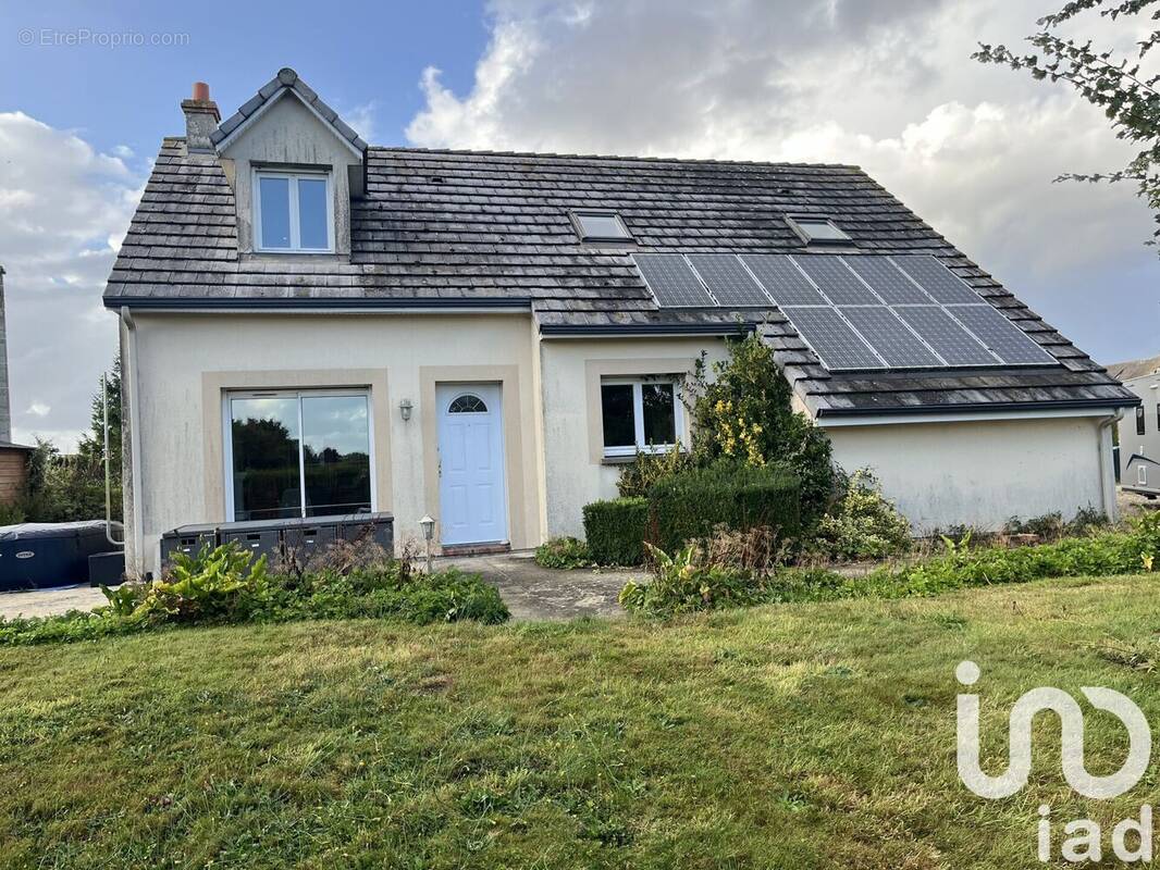 Photo 1 - Maison à CROSVILLE-LA-VIEILLE
