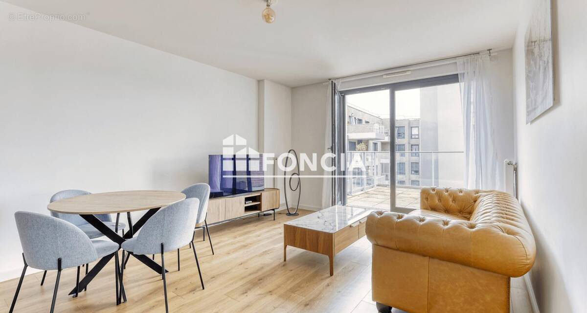 Appartement à ASNIERES-SUR-SEINE