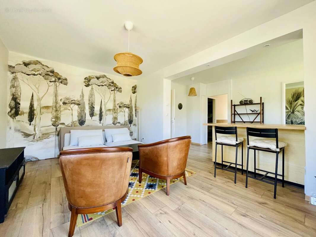 Maison à VAISON-LA-ROMAINE