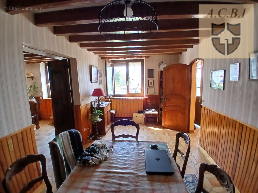 Maison à HOUSSAY