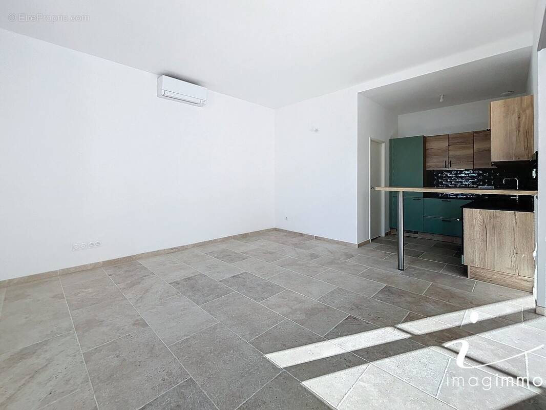 Appartement à PIGNAN