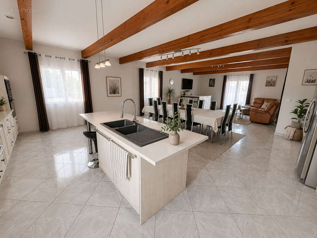 Maison à BAGES