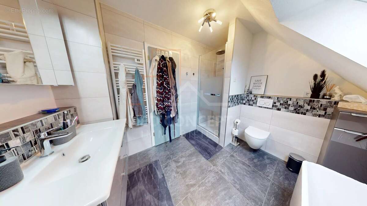 Maison à LEUTENHEIM