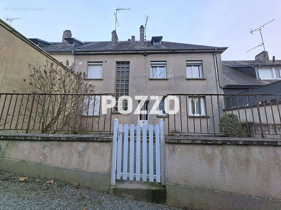 Appartement à COUTANCES