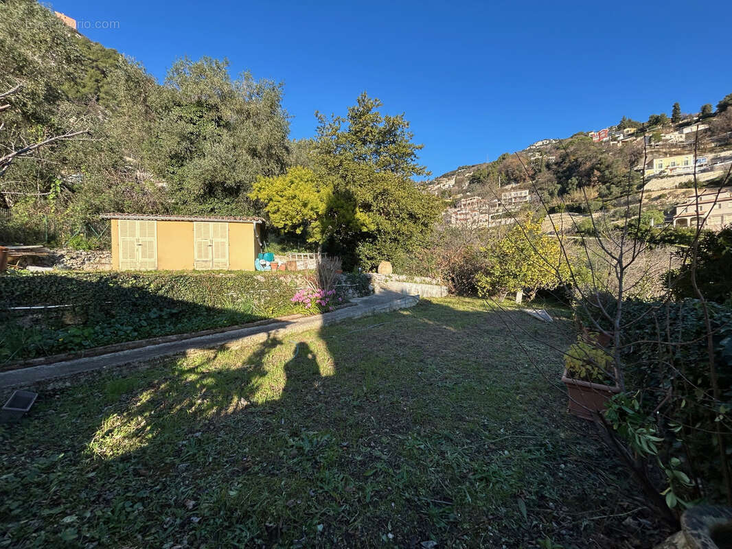 Terrain à LA TURBIE