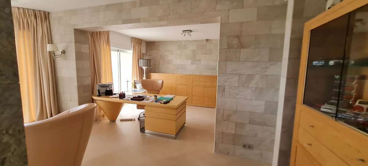 Maison à MOUGINS