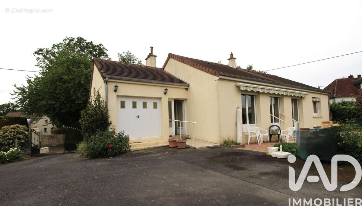 Photo 2 - Maison à MESSEI