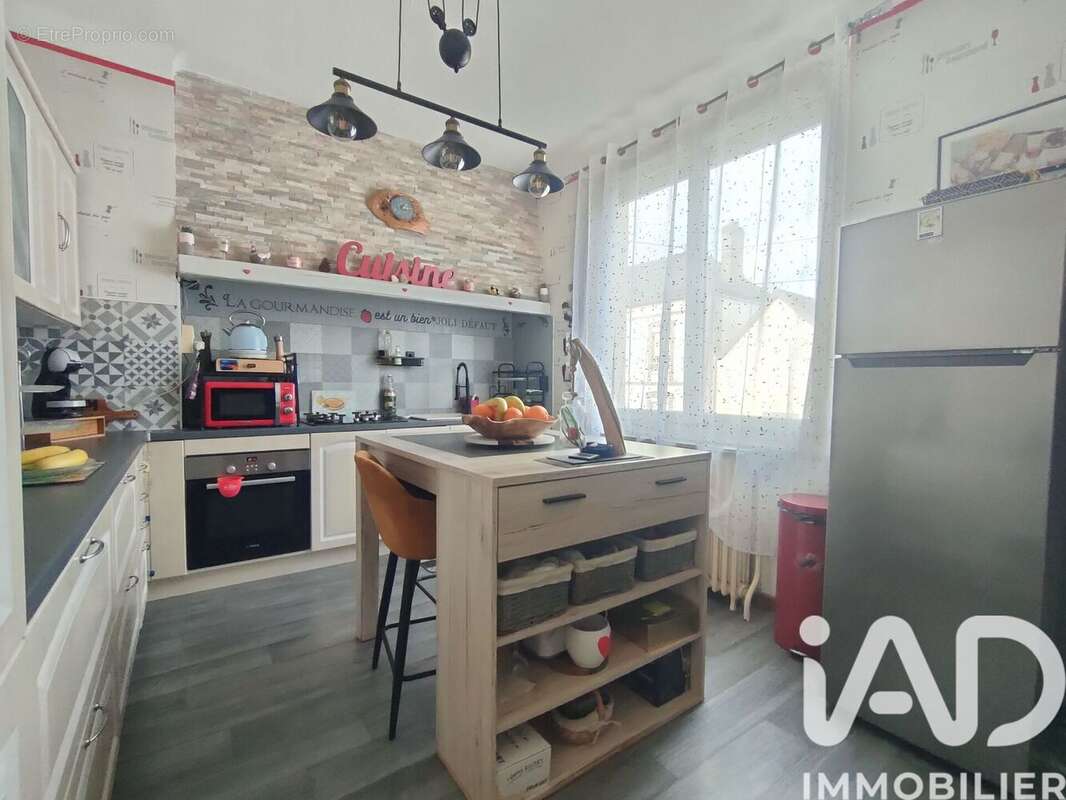 Maison 118 m² à Les Sieges  - photo 9