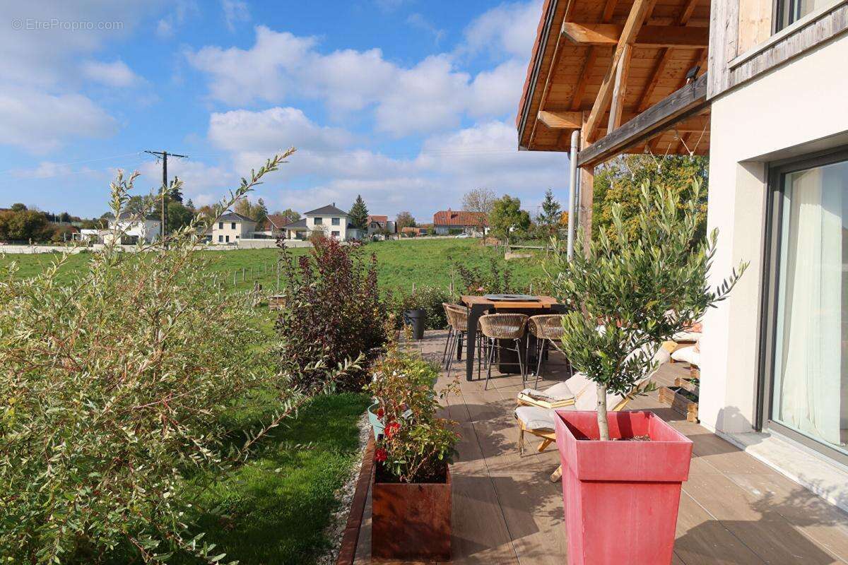 Maison à L'HOPITAL-DU-GROSBOIS