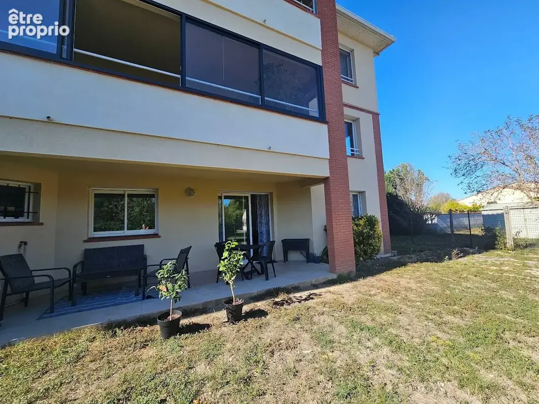 MURET APPARTEMENT T4 de 103 m2 avec jardin et 2 places de parkings - photo 10