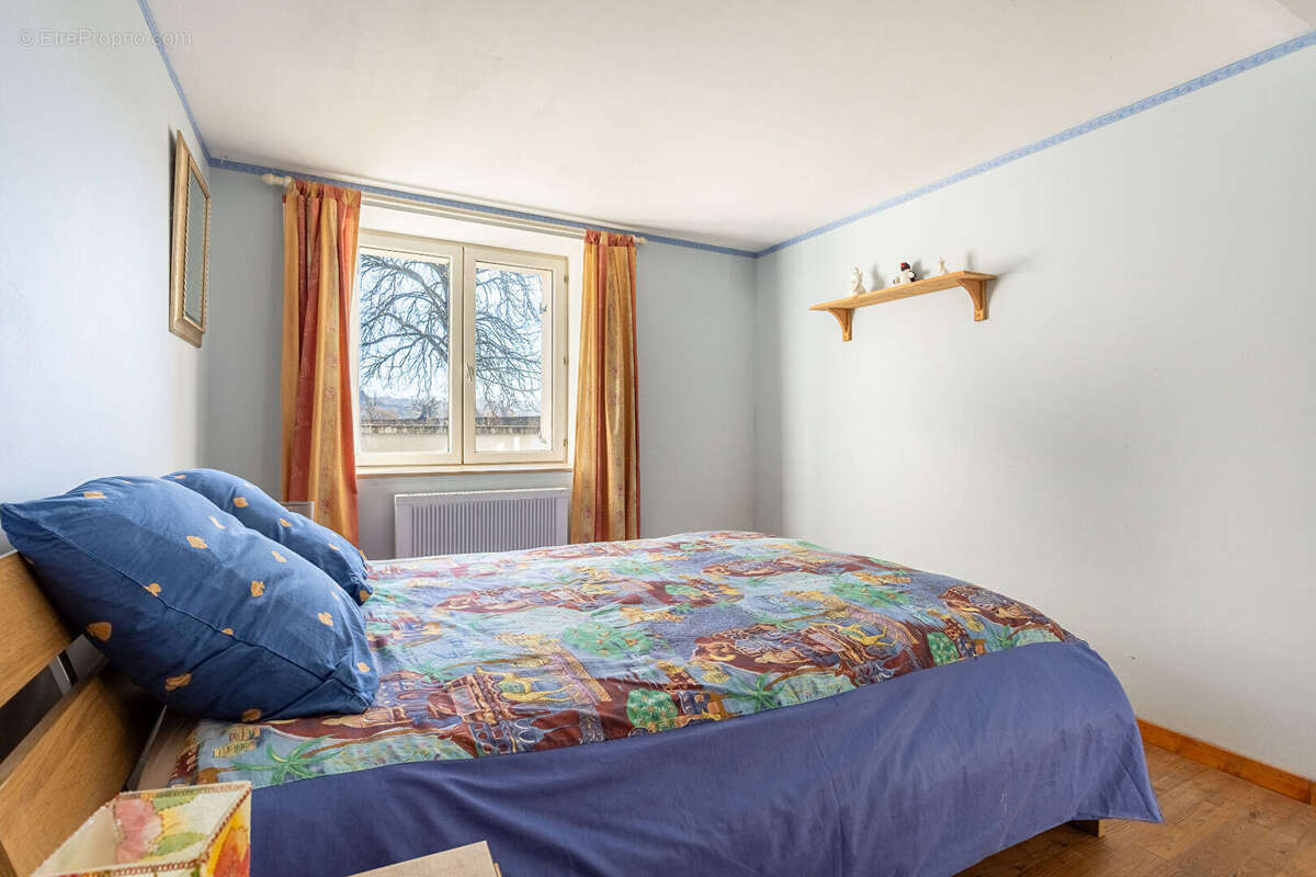 Maison à LAPEYROUSE