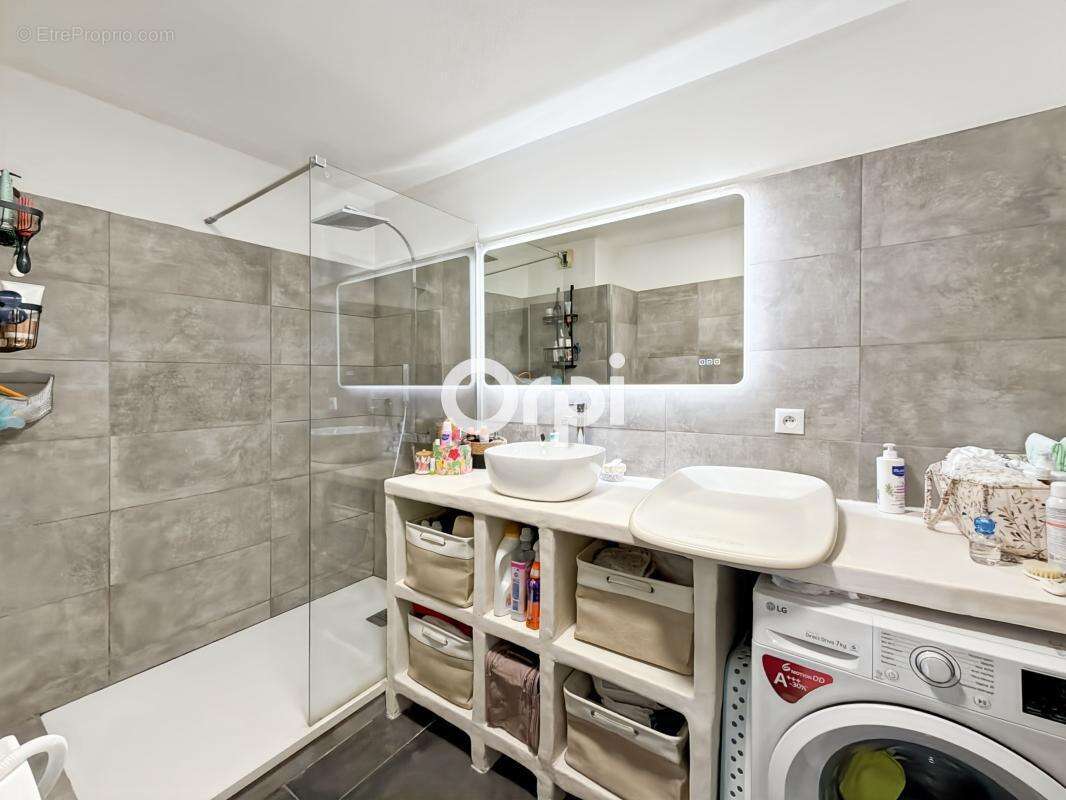 Appartement à AUBAGNE