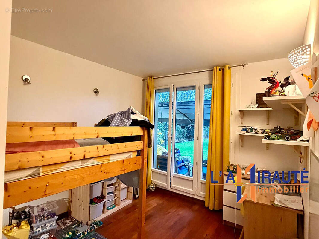Appartement à MAISONS-LAFFITTE