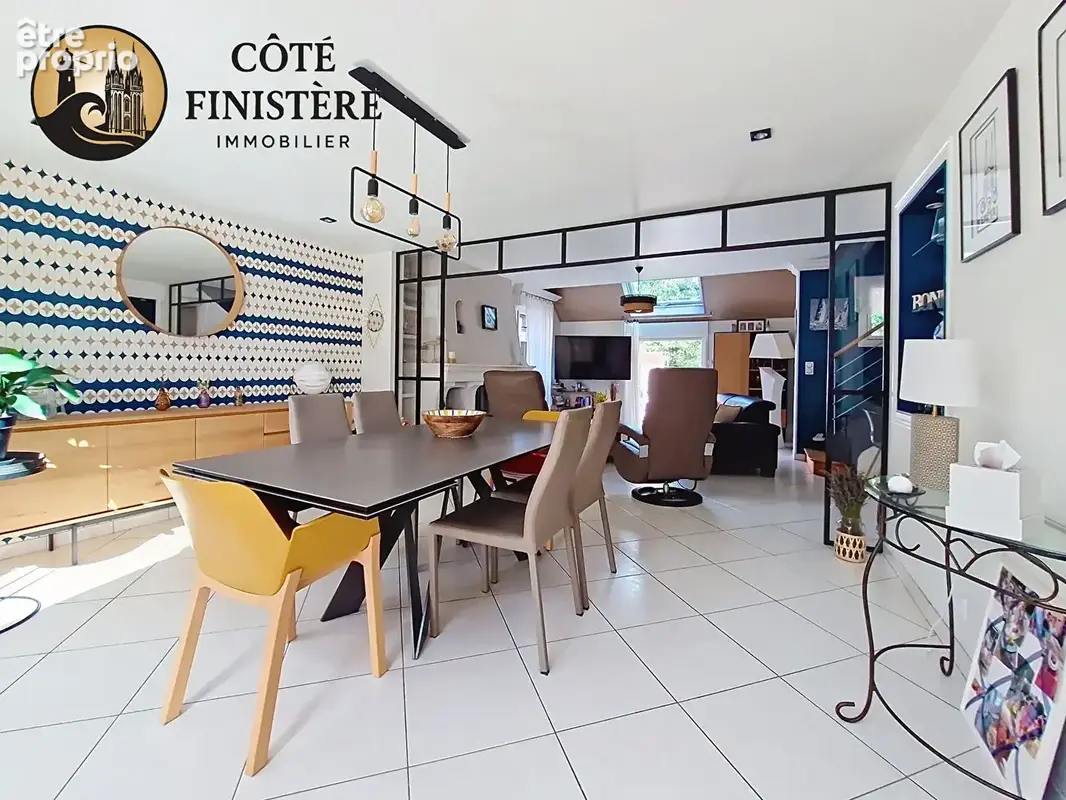 Maison  aux beaux volumes aux portes de Quimper  !! - photo 7