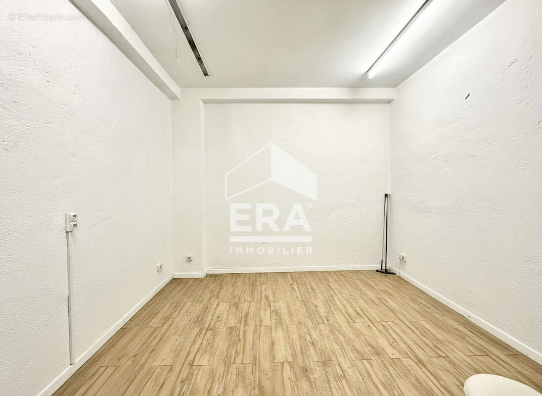 Fonds de commerce 37m² à marseille 5e arrondissement - photo 5