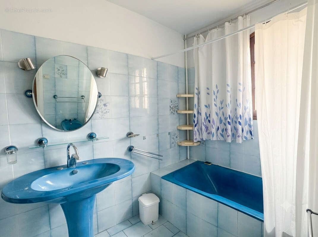 Maison t4/5 de 127m2 environ - photo 4
