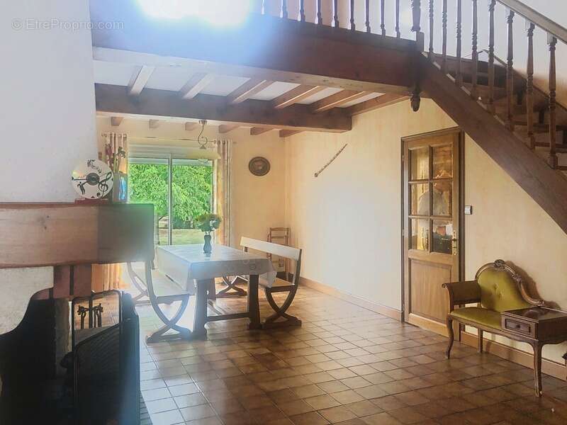 Maison à SAINT-ANDRE-DE-LA-MARCHE